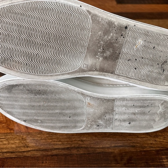 Barney’s New York pull on Chelsea boot in off white suede - Picture 6 of 7